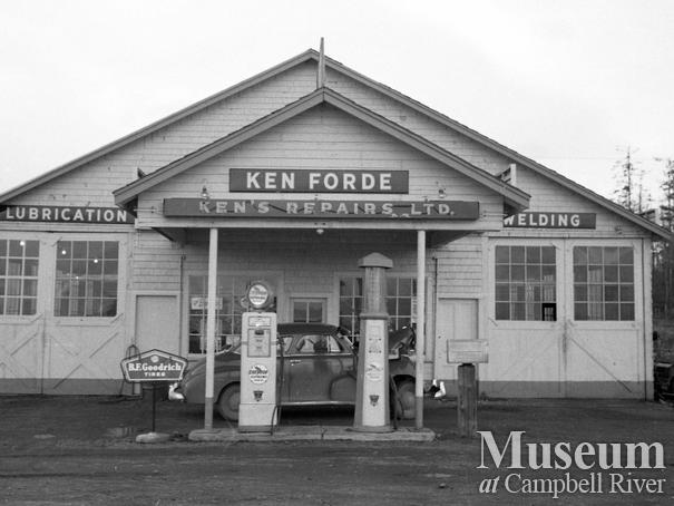 View of Ken Forde's Garage in Willow Point, located on Island Hwy.