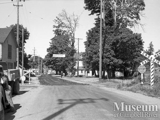 E.R.T. crossing Island Hwy, Campbellton
