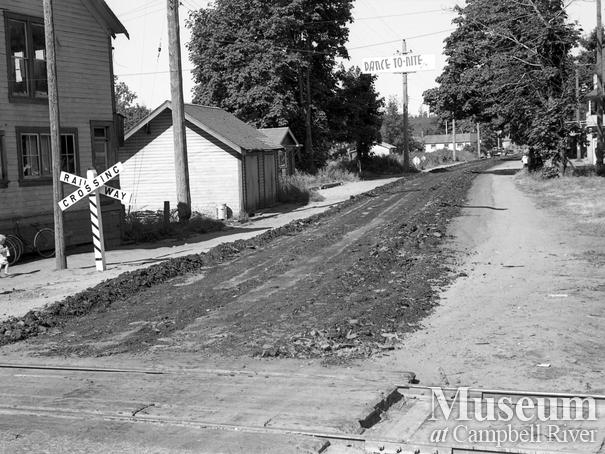 E.R.T. crossing Island Hwy, Campbellton