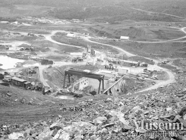 Hydro dam construction