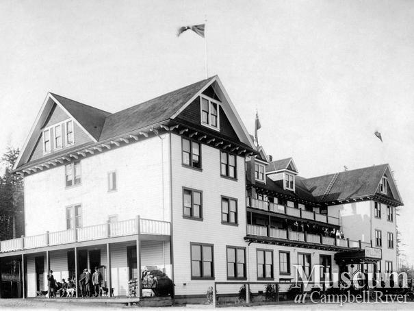 The third Willows Hotel, Campbell River