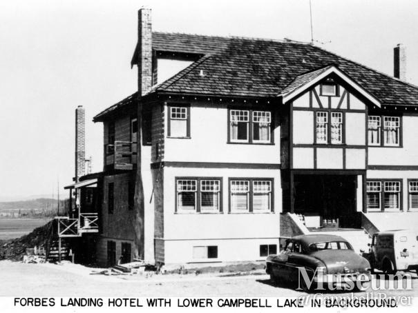 Forbes Landing Lodge, Lower Campbell Lake