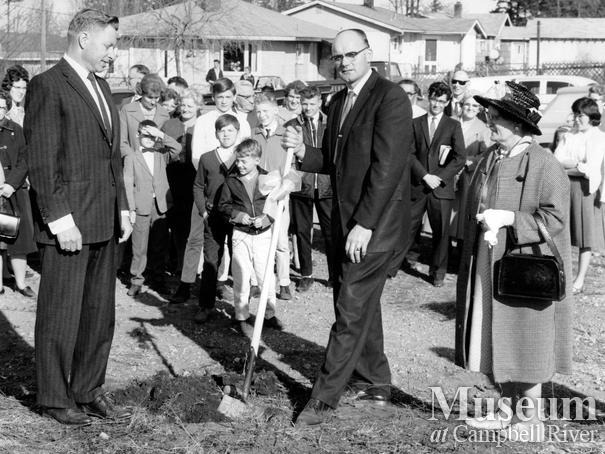 Ground breaking ceremony for new Four Square Church, Campbell River