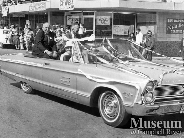 Mayor Ken Forde in Parade, 1971