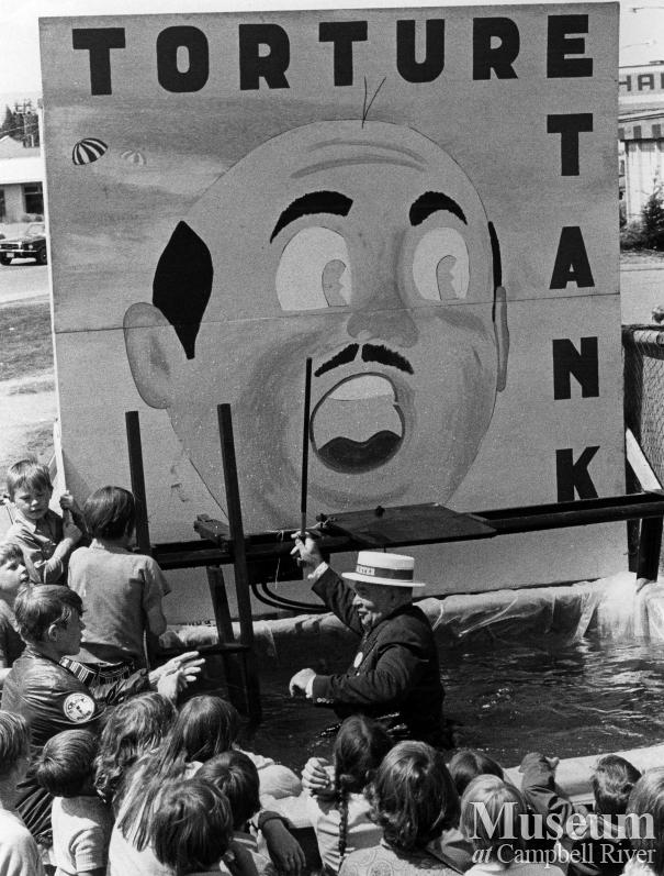 Mayor Ken Forde Volunteering