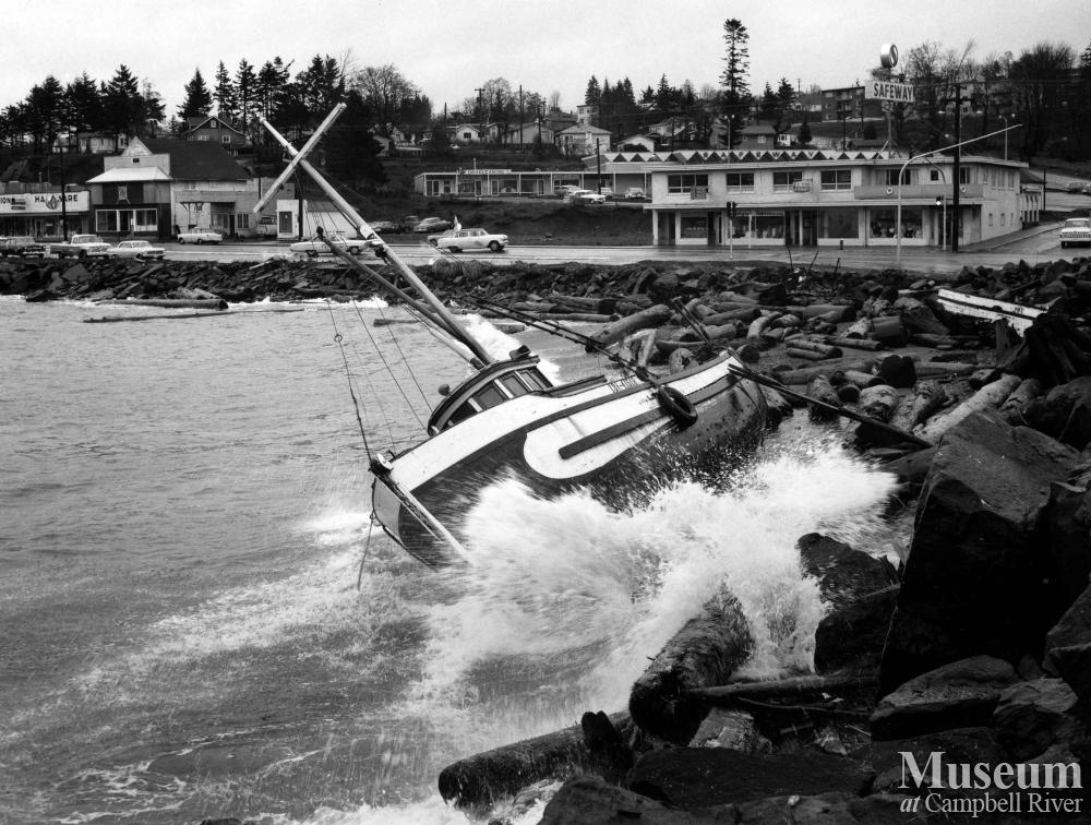 View of Campbell River waterfront, 1964 Campbell River Museum Photo Gallery