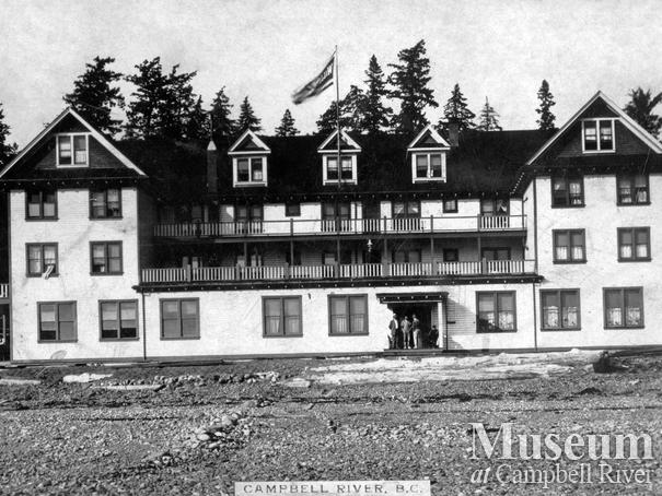 The third Willows Hotel, Campbell River