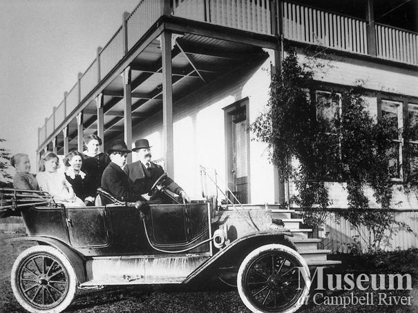 Thulin family in their new car, Campbell River