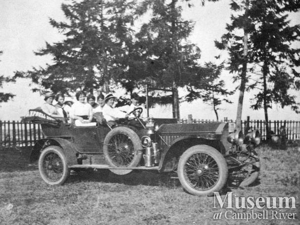 Automobile, possibly at the Thulin's Home