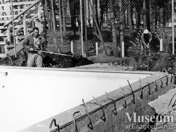 Renovating the pool at Centennial Park