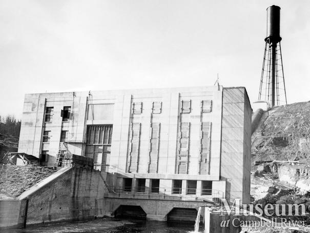 Construction of the John Hart Generating Station
