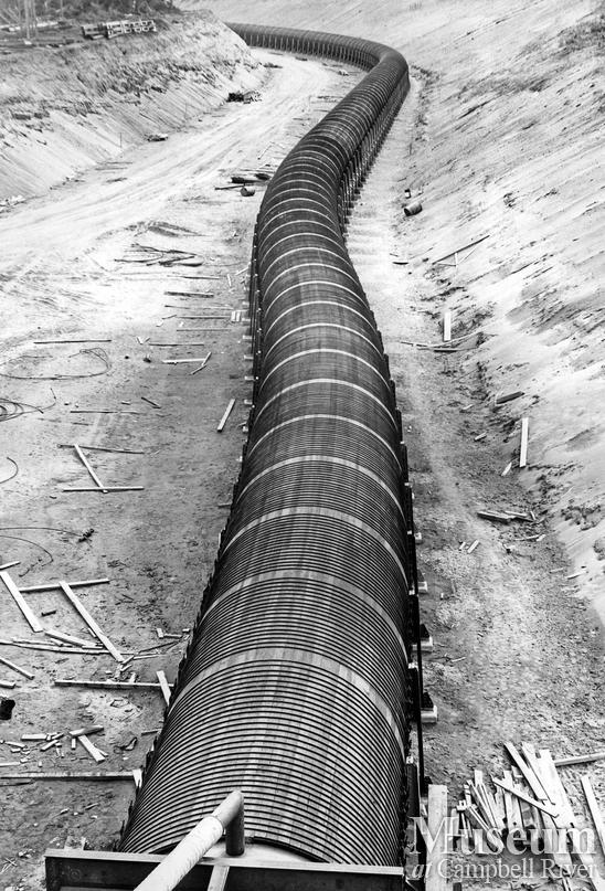 Construction of the John Hart Dam